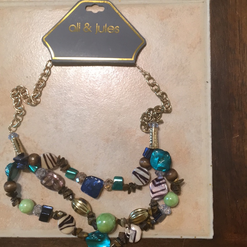 ali & Jules three row bead necklace